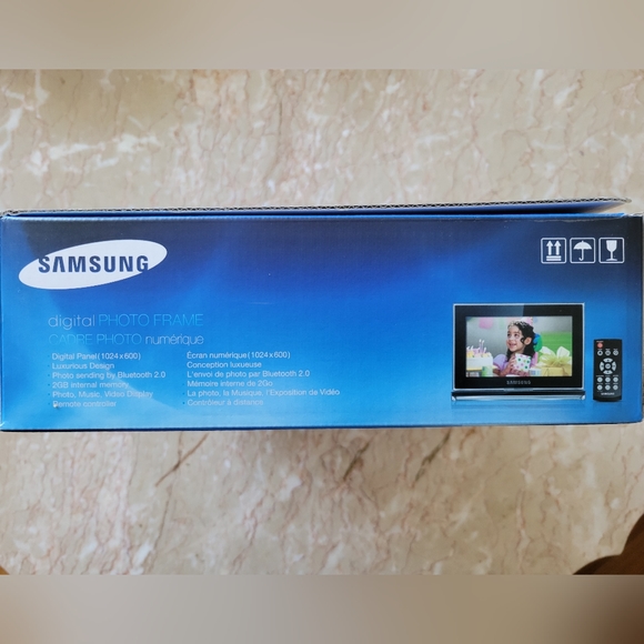 Samsung Digital Photo Frame - Picture 3 of 6